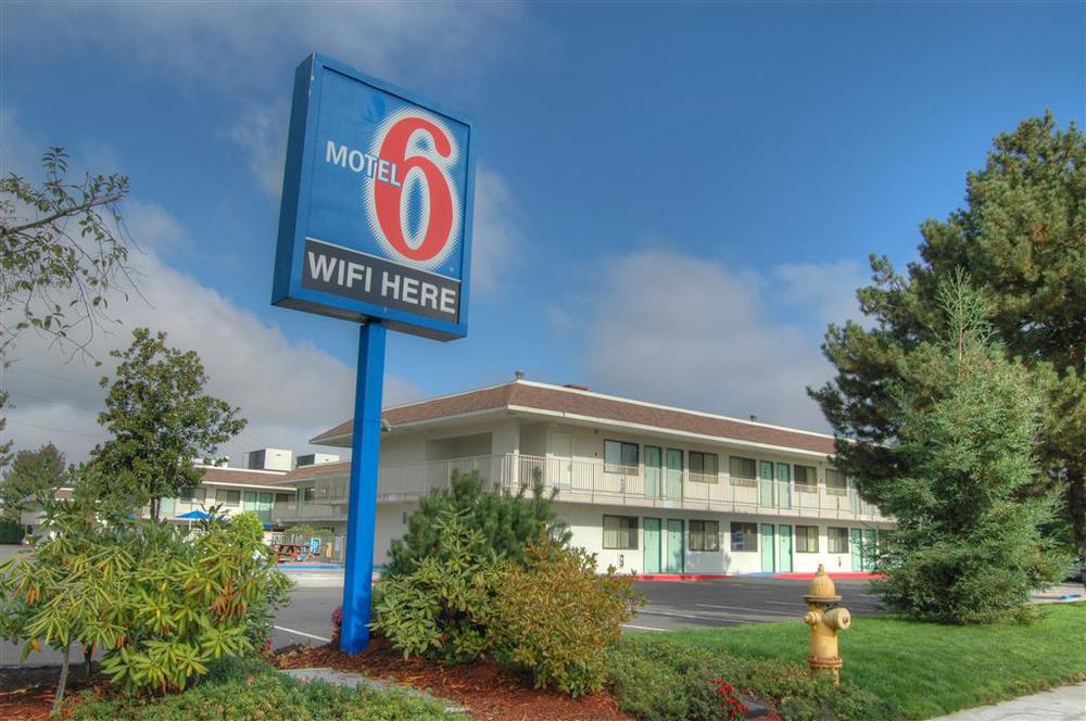 Motel 6-Springfield, Or - Eugene North Екстериор снимка