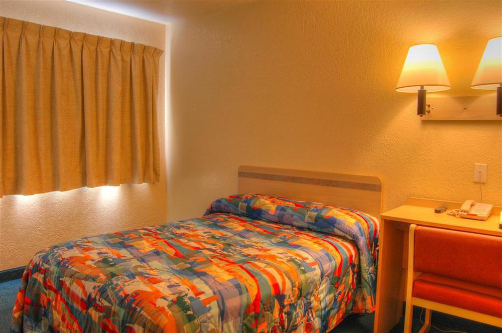 Motel 6-Springfield, Or - Eugene North Стая снимка