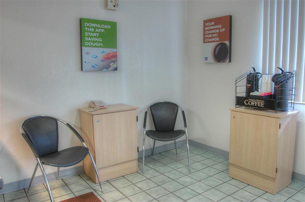 Motel 6-Springfield, Or - Eugene North Интериор снимка
