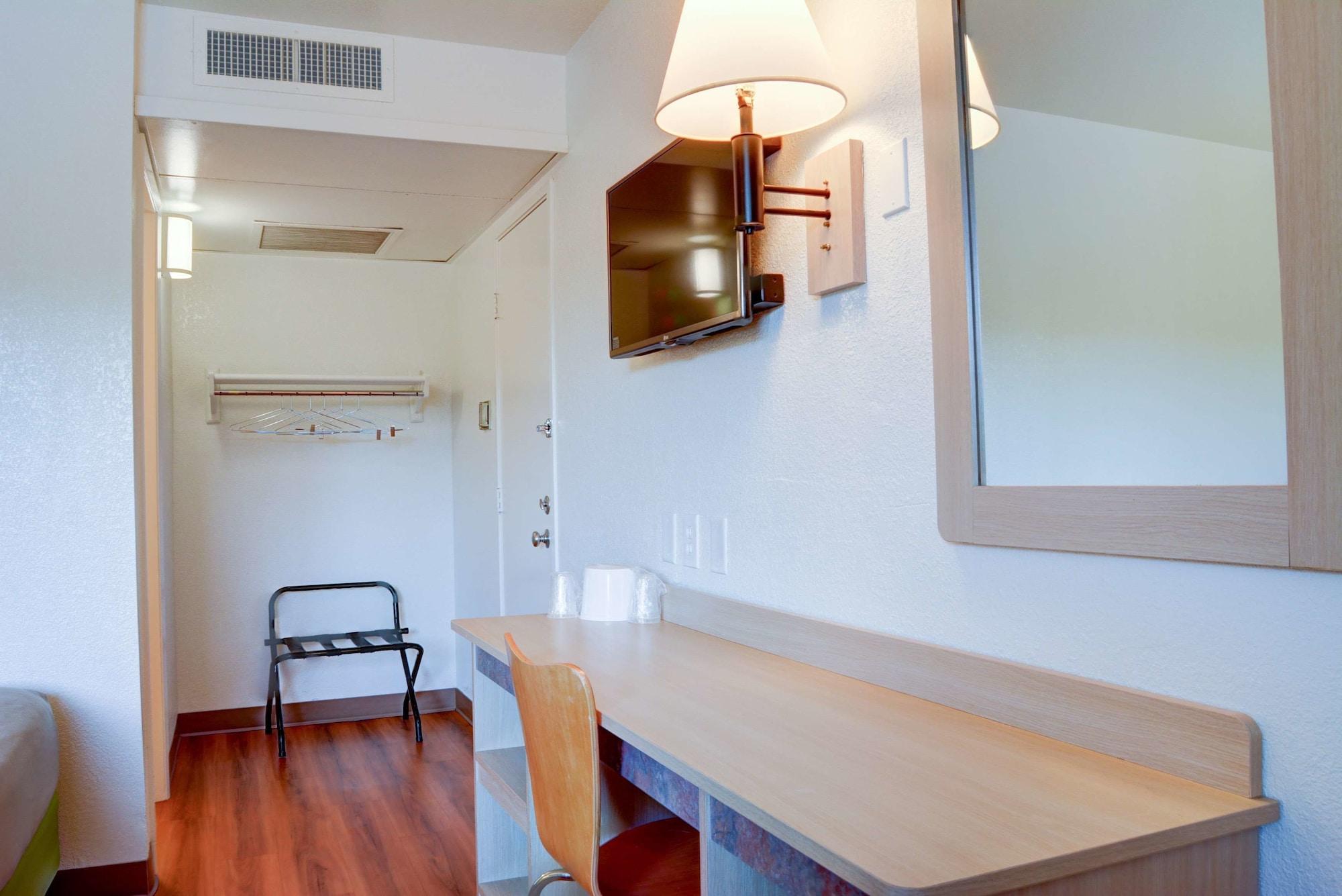 Motel 6-Springfield, Or - Eugene North Екстериор снимка